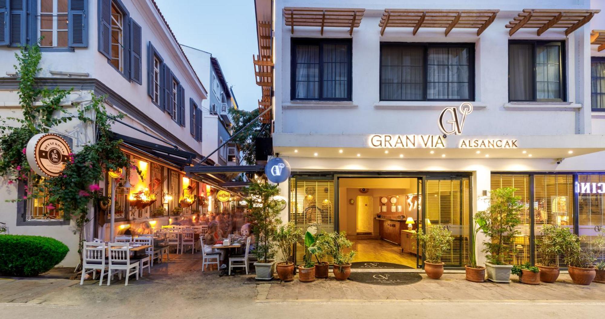 Hotel Gran Via Alsancak İzmir Exteriér fotografie