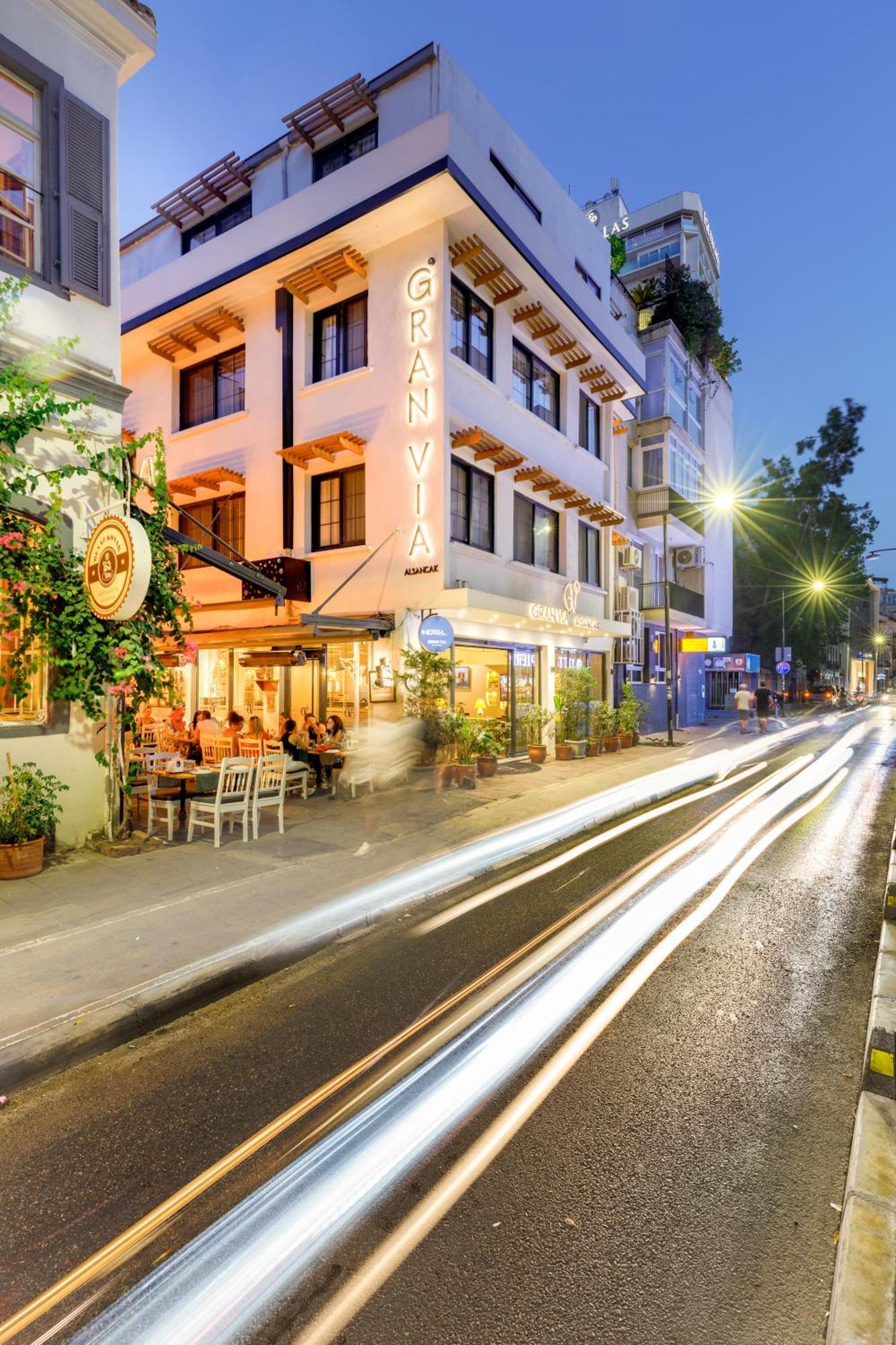 Hotel Gran Via Alsancak İzmir Exteriér fotografie