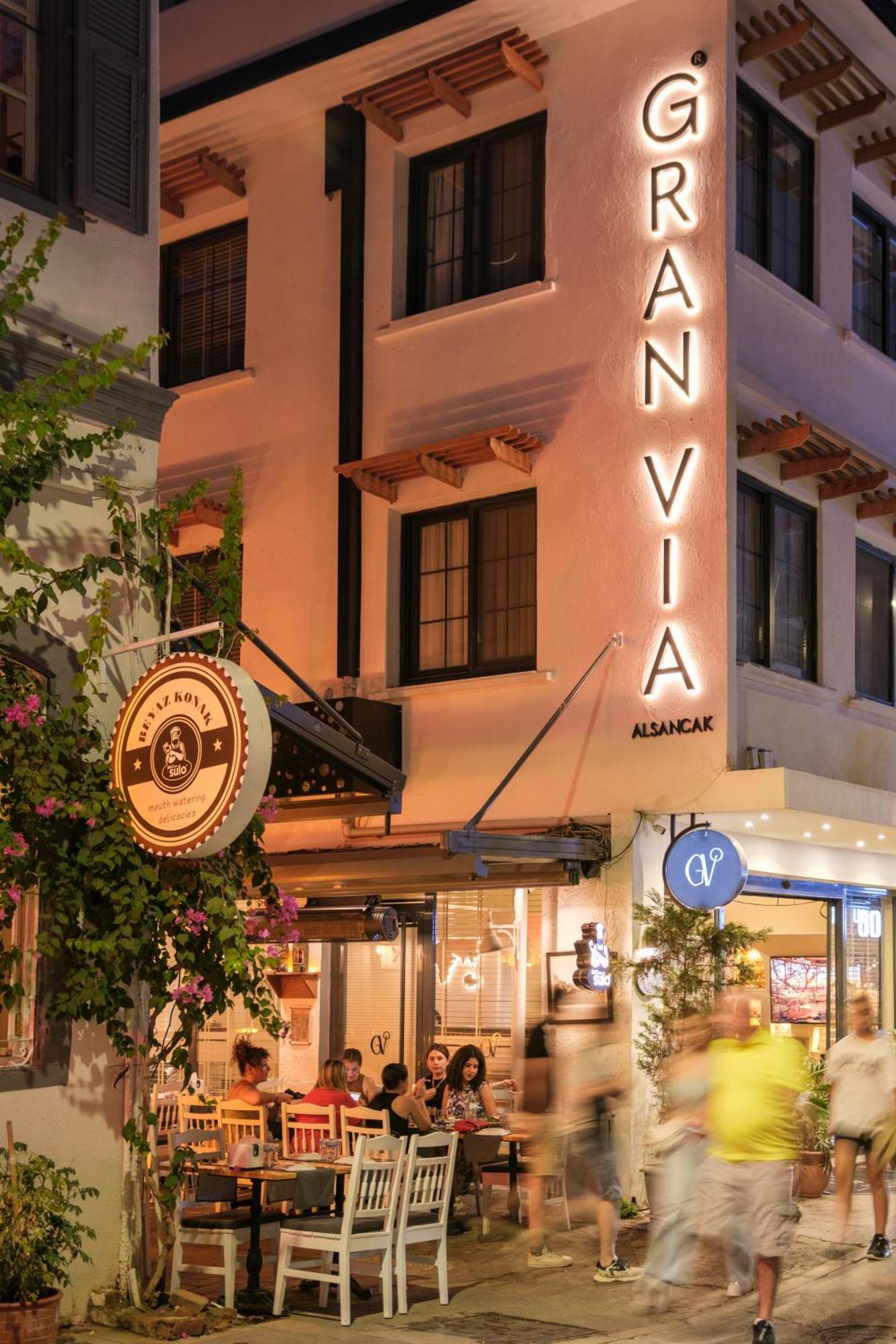 Hotel Gran Via Alsancak İzmir Exteriér fotografie